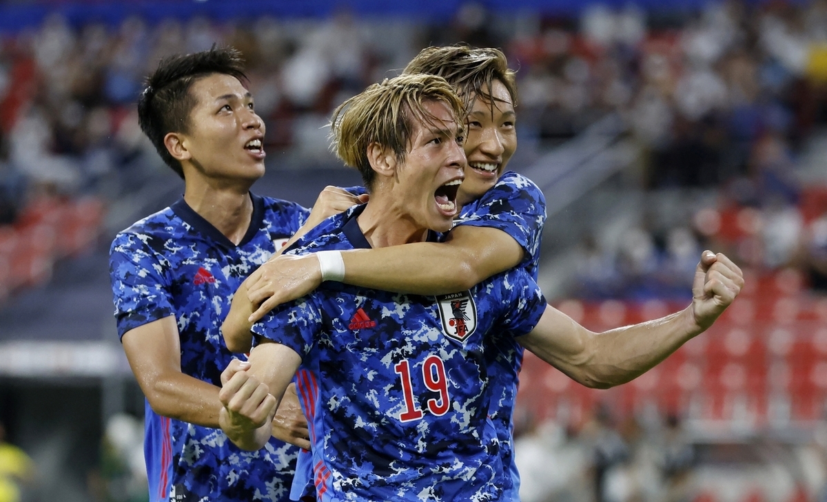 爱游戏体育-泰国队险胜日本队，李梓嘉统治全场