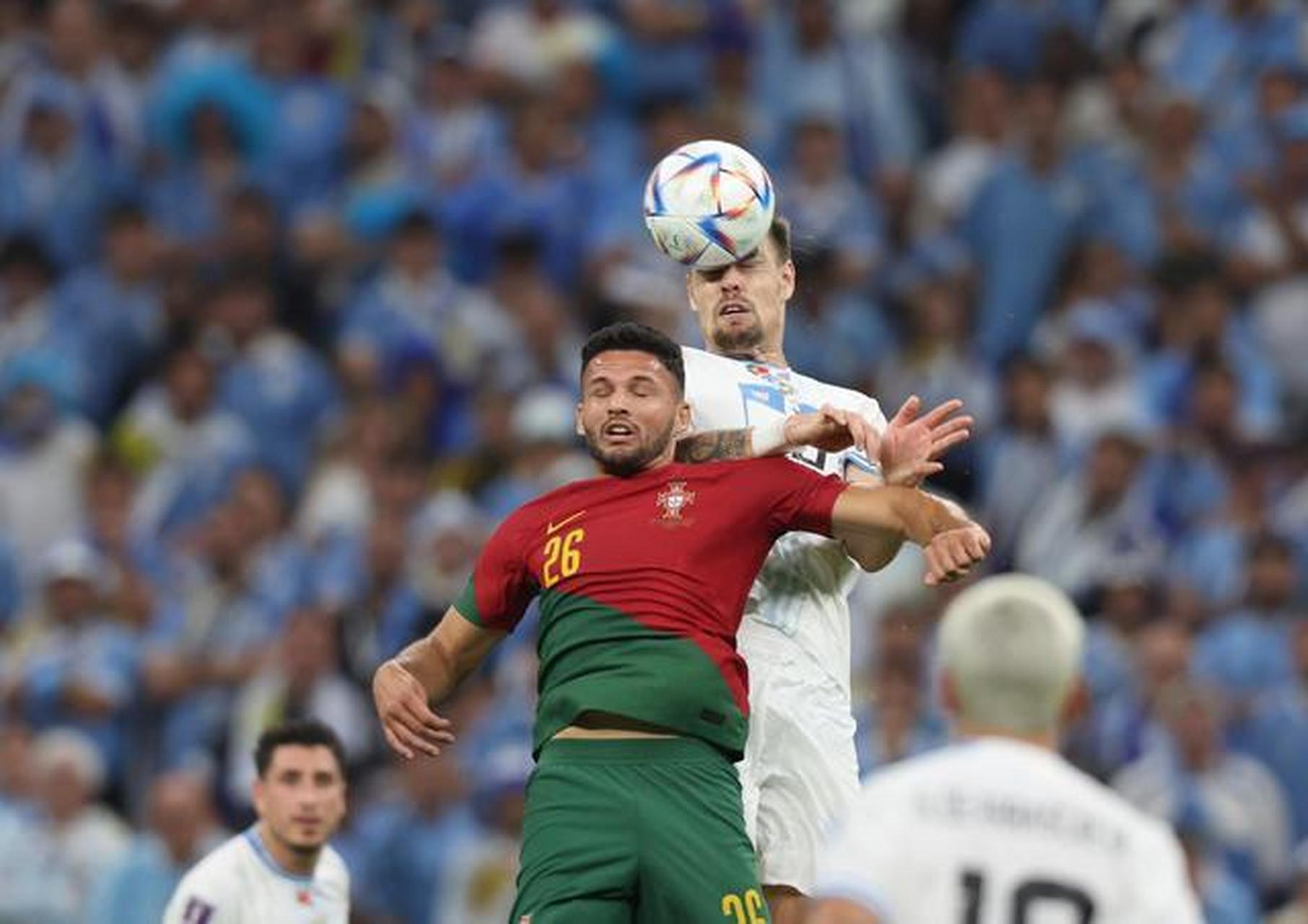 爱游戏在线-乌拉圭碾压哥伦比亚,布鲁诺高光表现