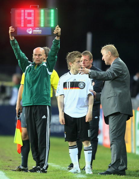 爱游戏在线-德国队绝杀马来西亚队，马琳关键制胜