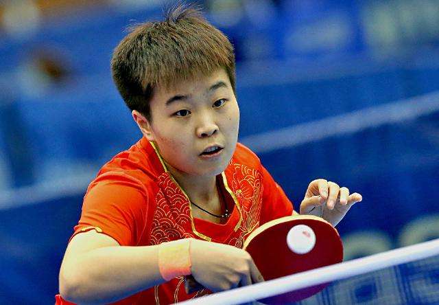 爱游戏-中国队横扫德国队，黄鸭组合带队取胜